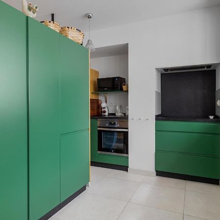Soho 2 Bedrooms Apt Next To The Beach مالقة المظهر الخارجي الصورة