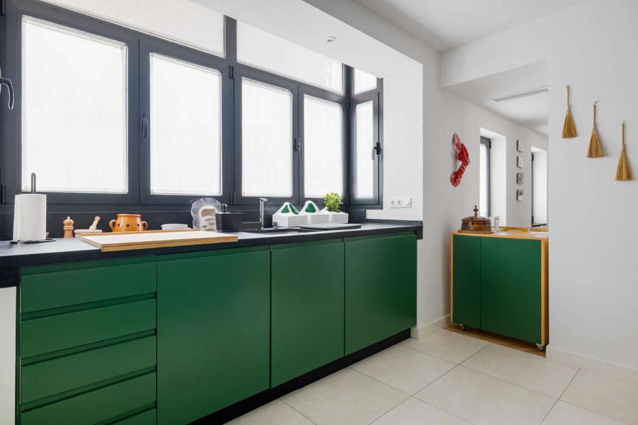 Soho 2 Bedrooms Apt Next To The Beach مالقة المظهر الخارجي الصورة