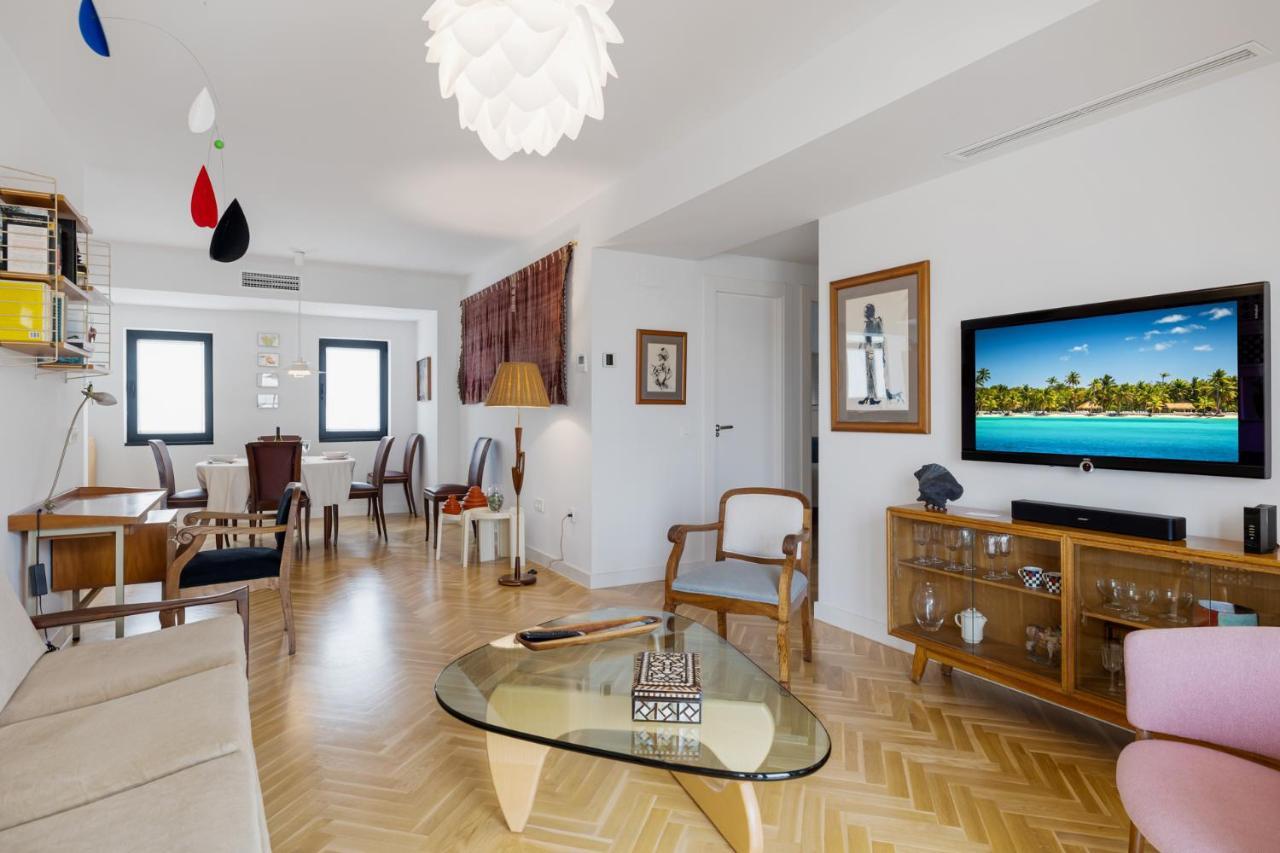Soho 2 Bedrooms Apt Next To The Beach مالقة المظهر الخارجي الصورة