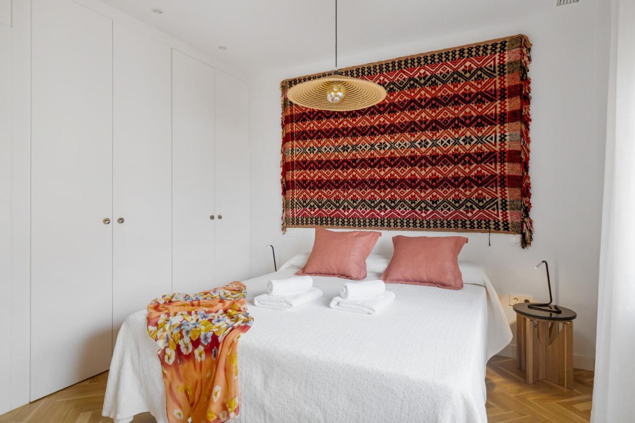 Soho 2 Bedrooms Apt Next To The Beach مالقة المظهر الخارجي الصورة